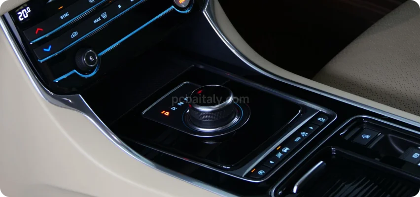 PCB ad alta Tg - Elettronica automobilistica